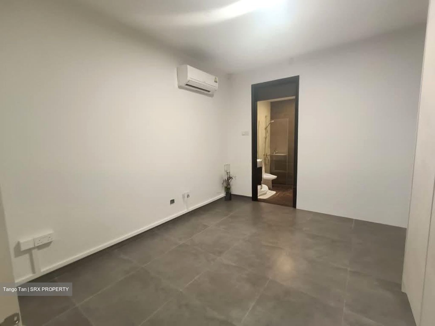 The Modules (D15), Office #535061881